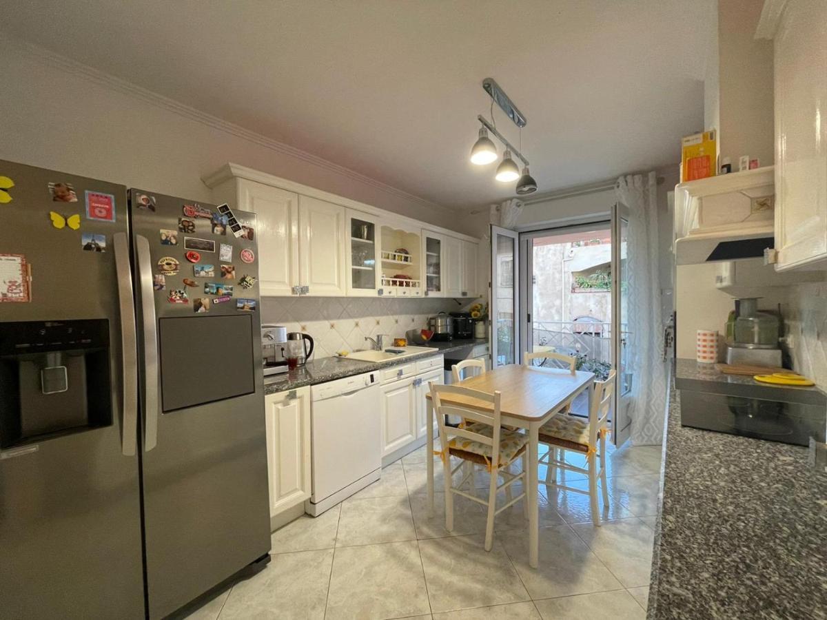 Appartement T4 Tres Bien Situe Et Climatise LʼÎle-Rousse Zewnętrze zdjęcie