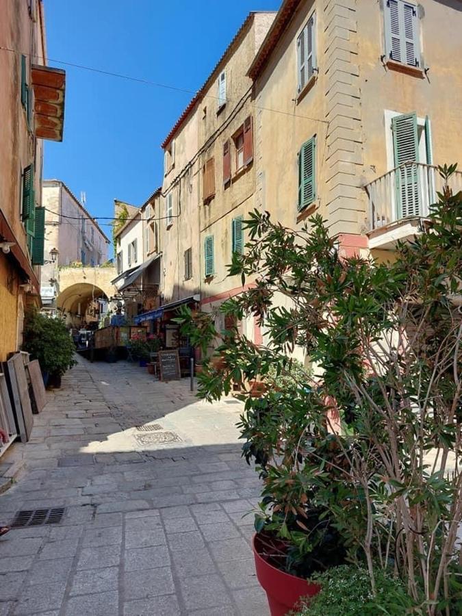Appartement T4 Tres Bien Situe Et Climatise LʼÎle-Rousse Zewnętrze zdjęcie